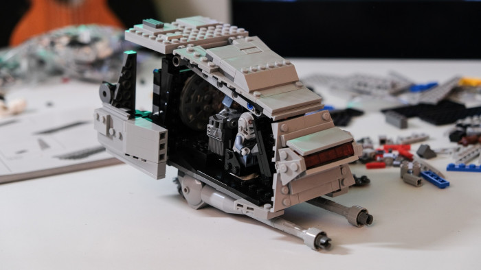 Der Kopf wird gebaut. (Bild: Oliver Nickel/Golem.de)